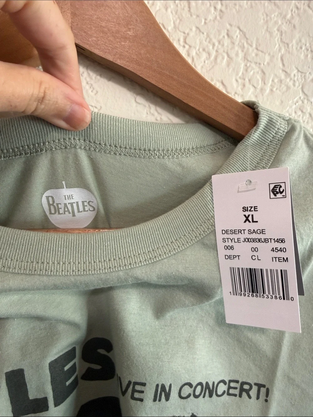 The Beatles Graphic T-Shirt - Picture 2 of 3